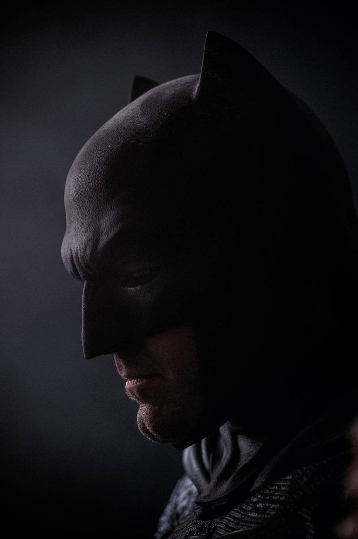 Wallpaper #JneBJ5MB-pgBXx60B6YM13 First Close Up Look of Ben Affleck as Batman Unveiled the Globe and Mail