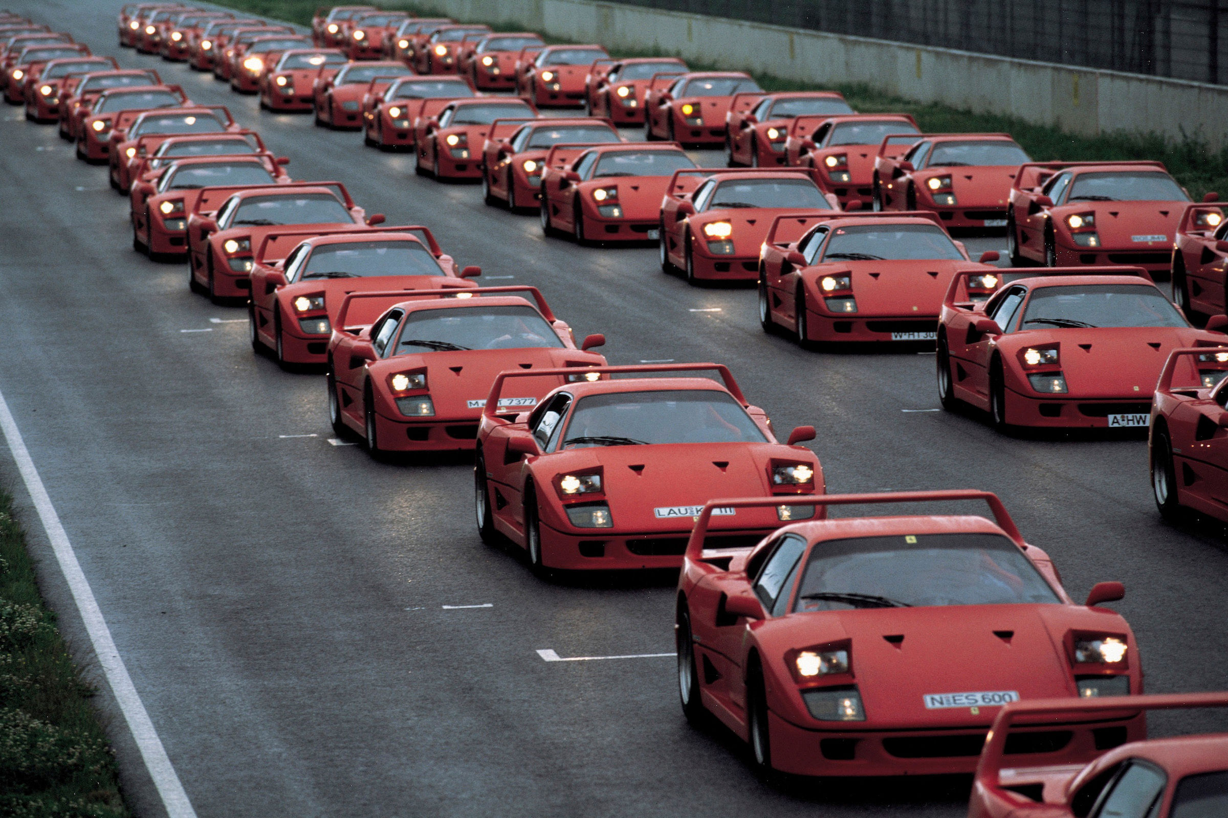 Wallpaper #Z5kLP5MBUcASHT6npsuA7 Ferrari F40 Buying Guide and Review 1987 1992 Auto Express