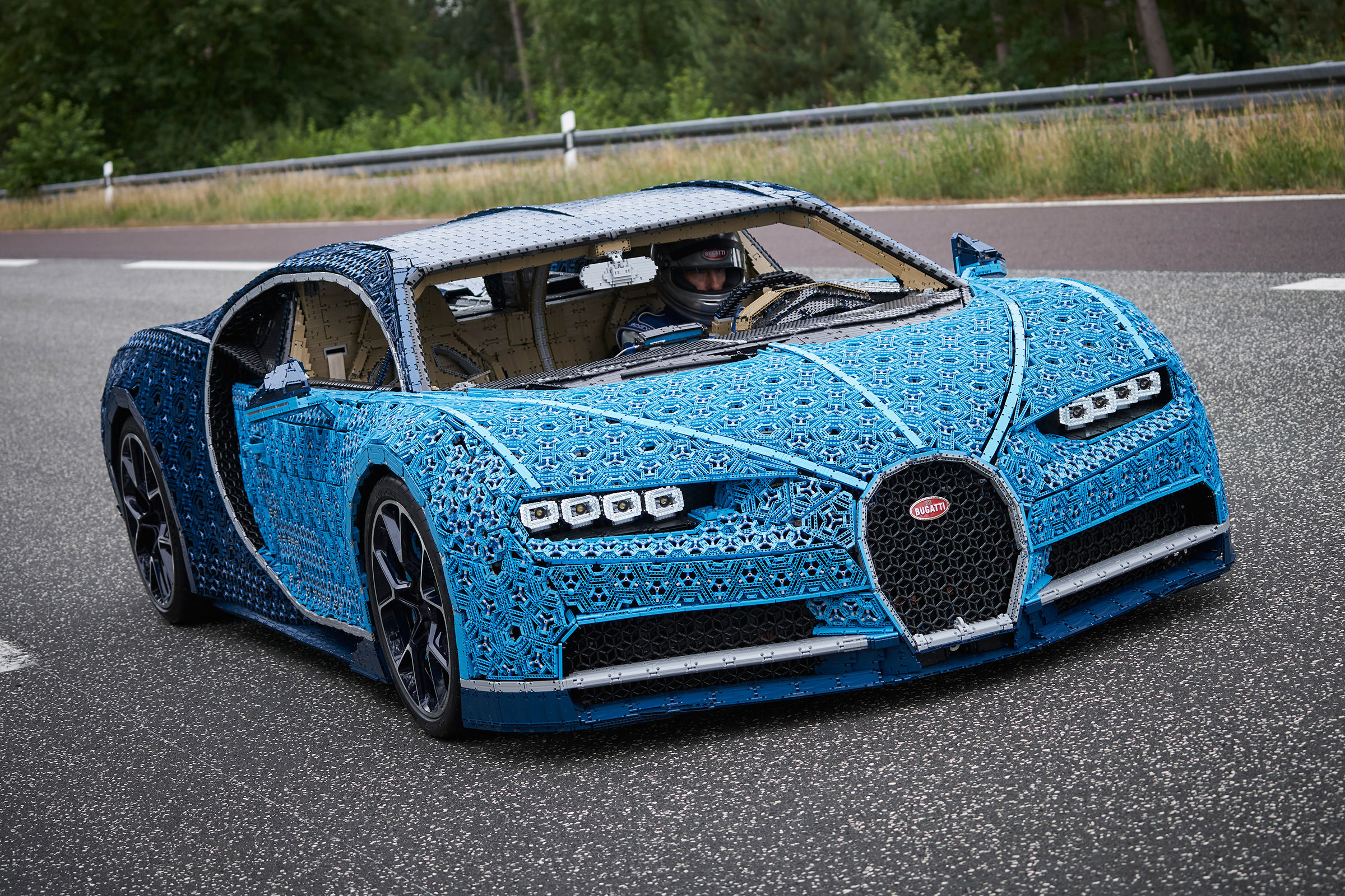 Wallpaper #PGhGGZMBSpphPi3-hhZb333 The Life Size Lego Bugatti Chiron You Can Actually Drive Auto Express