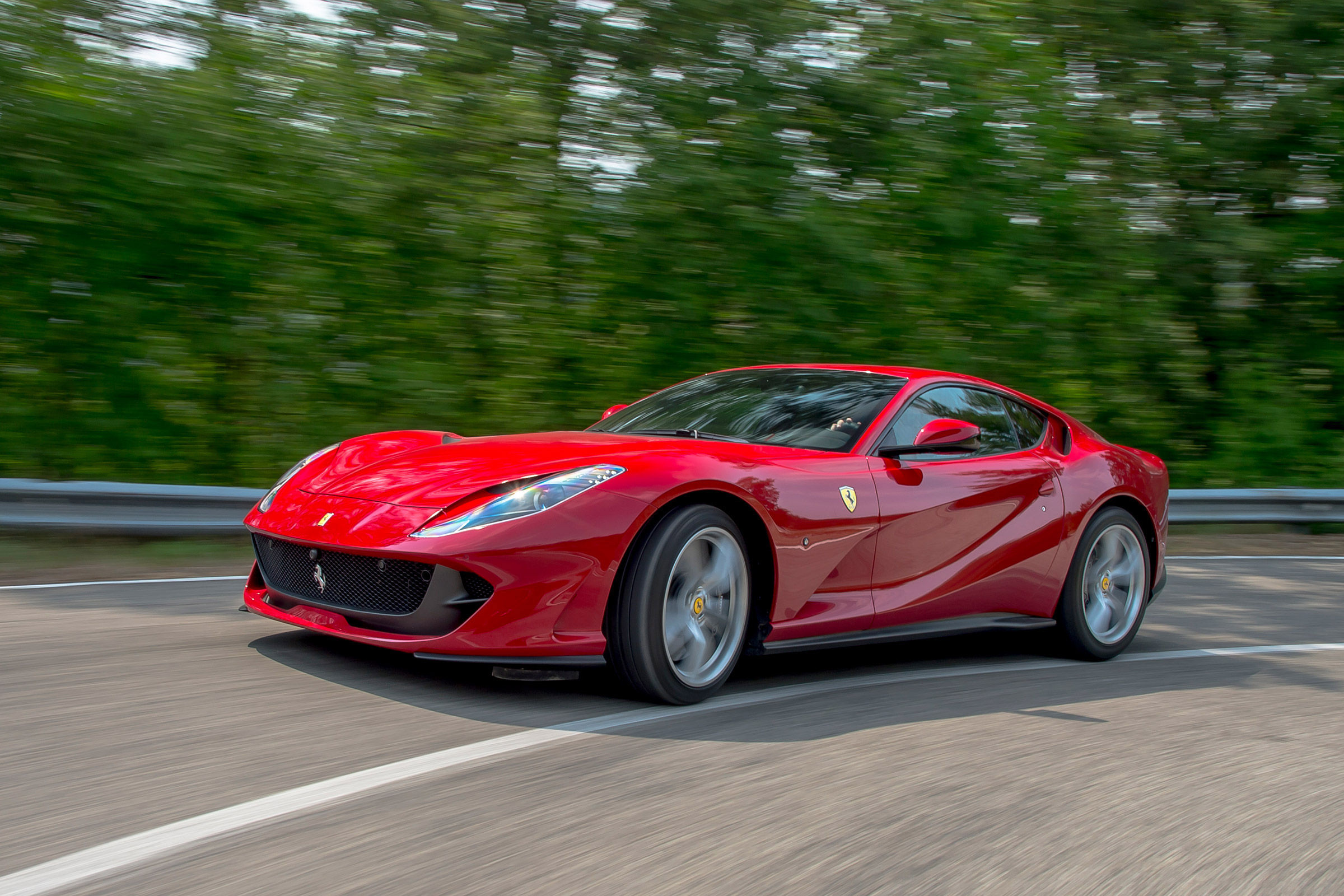 Wallpaper #ExmHI48BtGB6xQ78eISZ26 Ferrari 812 Superfast Review Auto Express
