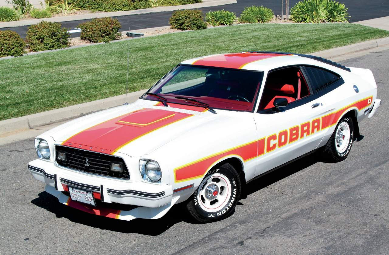 Wallpaper #iWfu65IBSpphPi3-cE8420 Ford Mustang Cobra