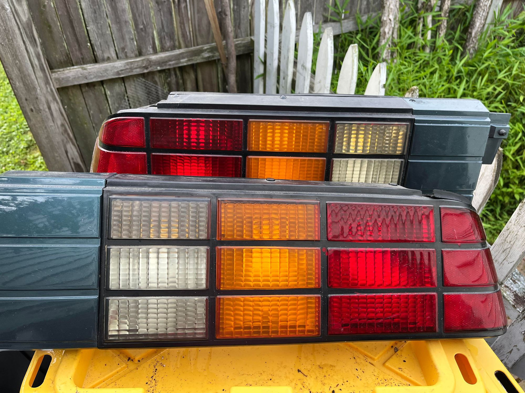 Wallpaper #jXJ9MpMBX2lk1u3ofFqY232 Sold Set of Tail Lights from a 1992 Dggm Camaro Third Generation F