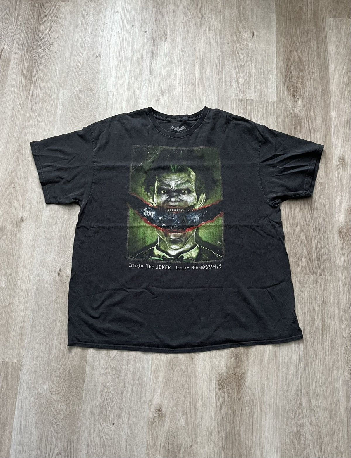 Wallpaper #wD9tPJMBLiIJ4c9OS5GL39 Vintage Vintage Batman Arkham Asylum Inmate the Joker T Shirt Grailed