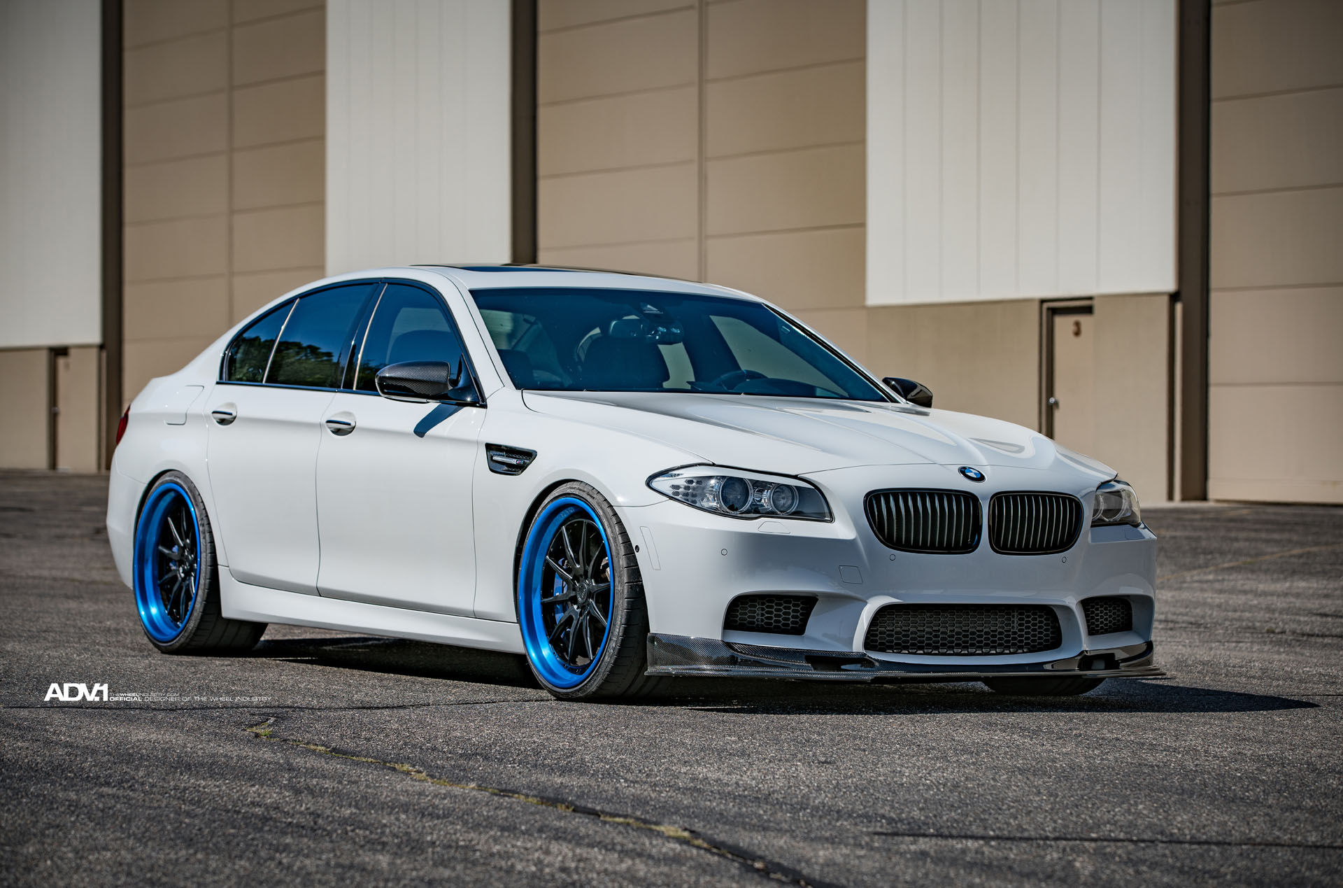 Wallpaper #3q3XMZMBKf019FdaARGd60 Alpine White BMW F10 M5 Gets a Set of Amazing Finished Adv1 Wheels