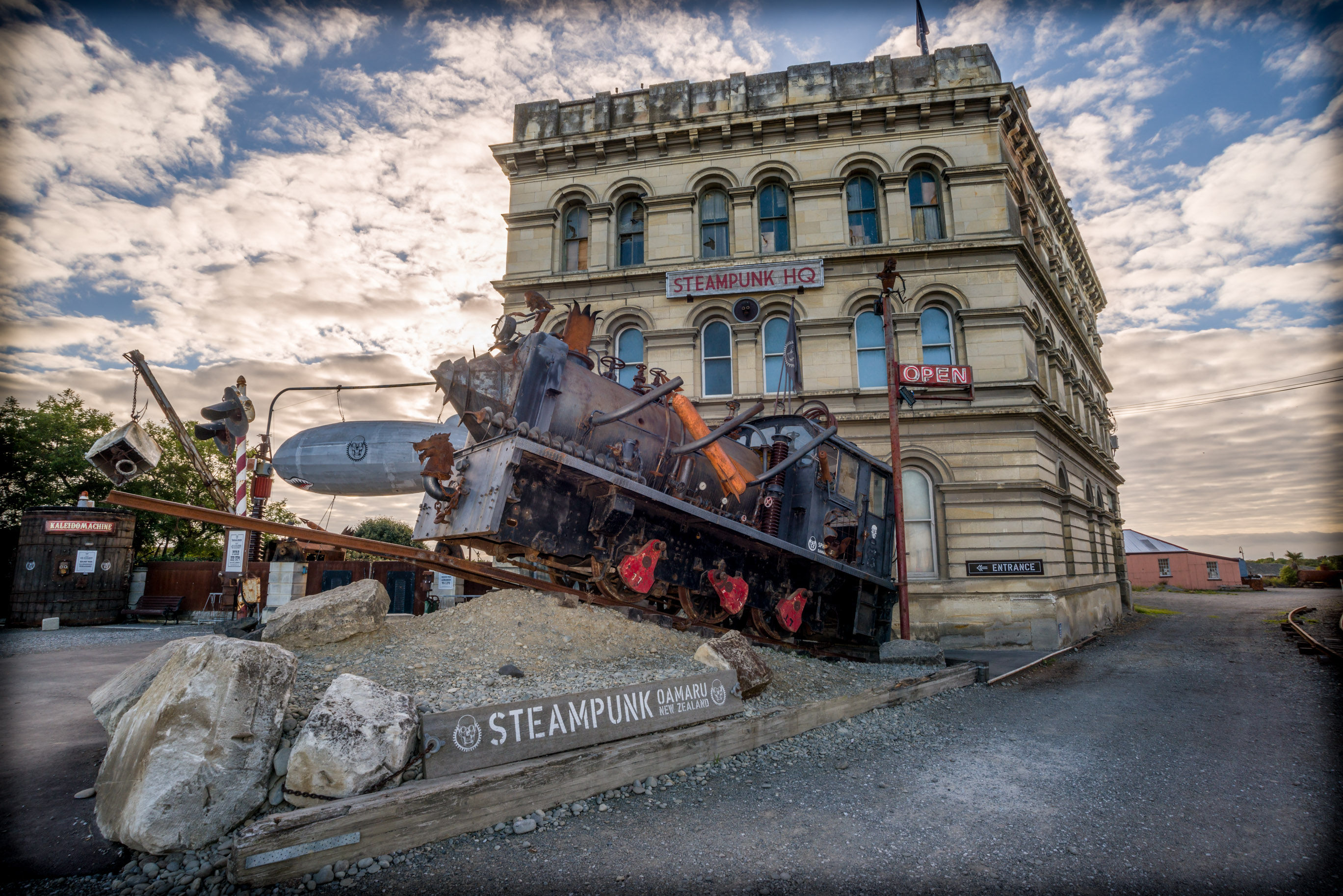 Wallpaper #8xkHF48BtGB6xQ78hG6c47 Steampunk Hq Oamaru Nz