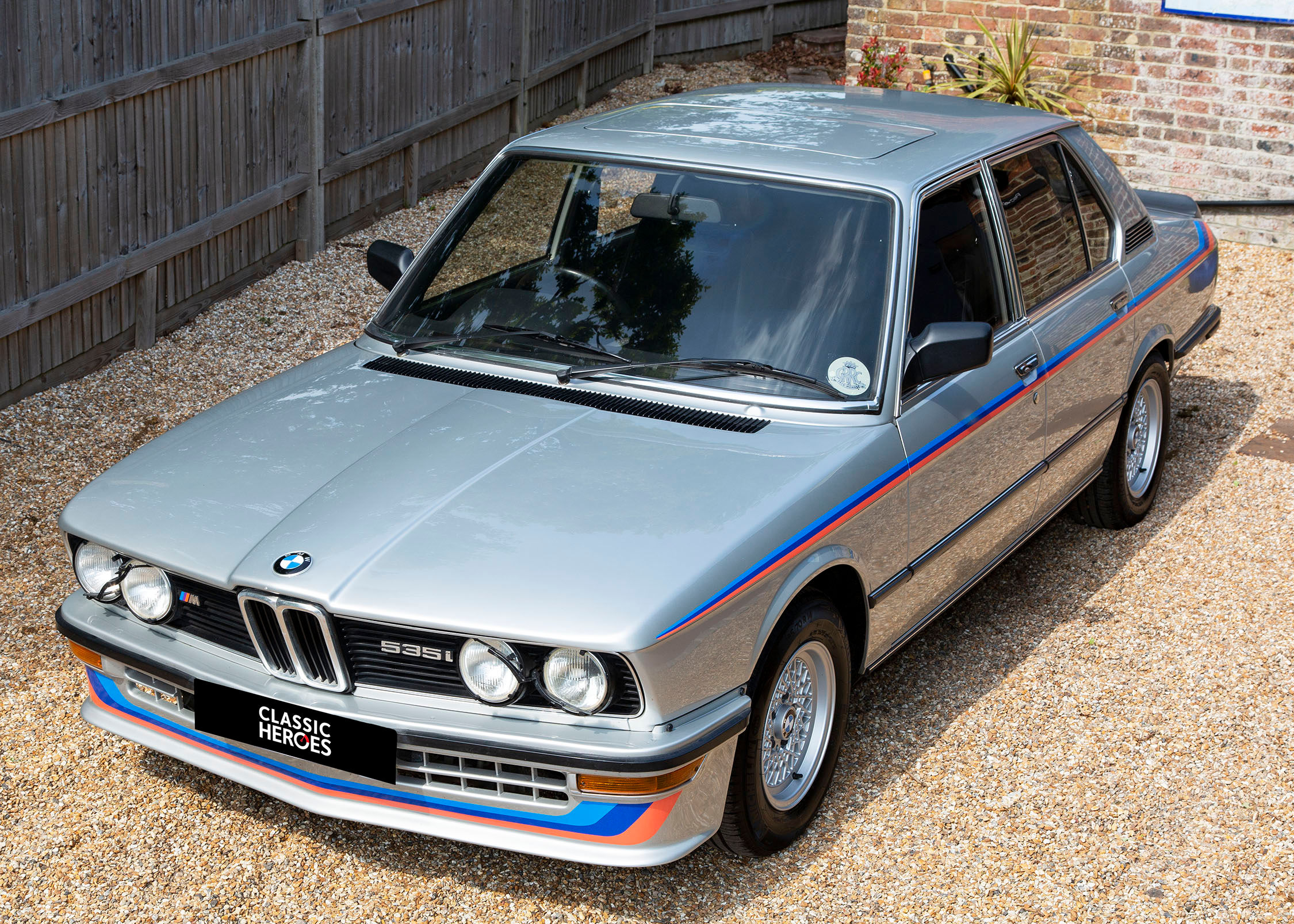Wallpaper #hXM3f44BFI5NbQksLxfQ10 BMW E12 M535i for Sale Classic Heroes
