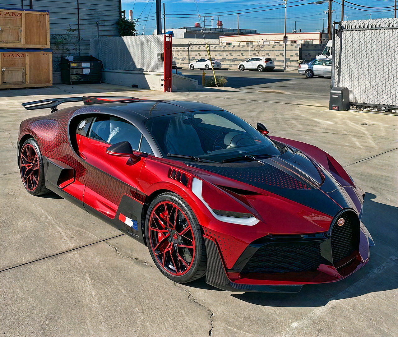 Wallpaper #LmhFGZMBSpphPi3-hRYl20 Bugatti Divo Red Stradman Bugatti Mania