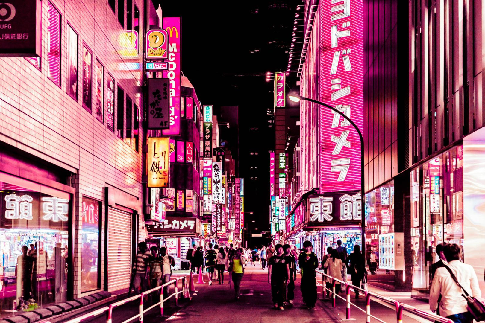 Wallpaper #9m21aZcBycdYOYFTUHDr72 Tokyos Glow Photographer Xavier Portela Saturates the Worlds Biggest