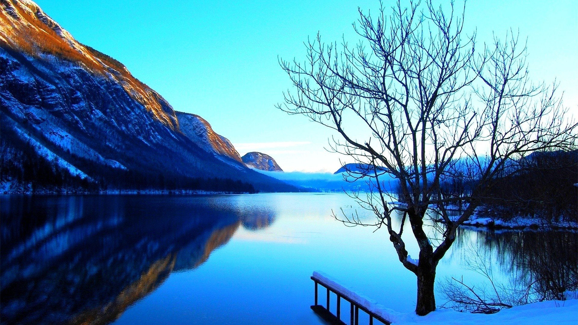 Wallpaper #fXfEJ5MB-pgBXx60HqfB64 Mountains Landscapes Nature Lone Tree Natural Scenery Pure Blue