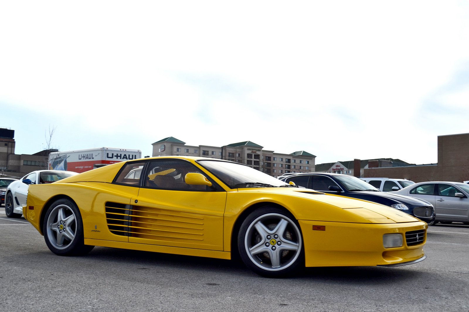 Wallpaper #7WeKEpMBSpphPi3-q_sL56 Ferrari Testarossa 512 Tr F512 M Supercars Cars Italia Jaune