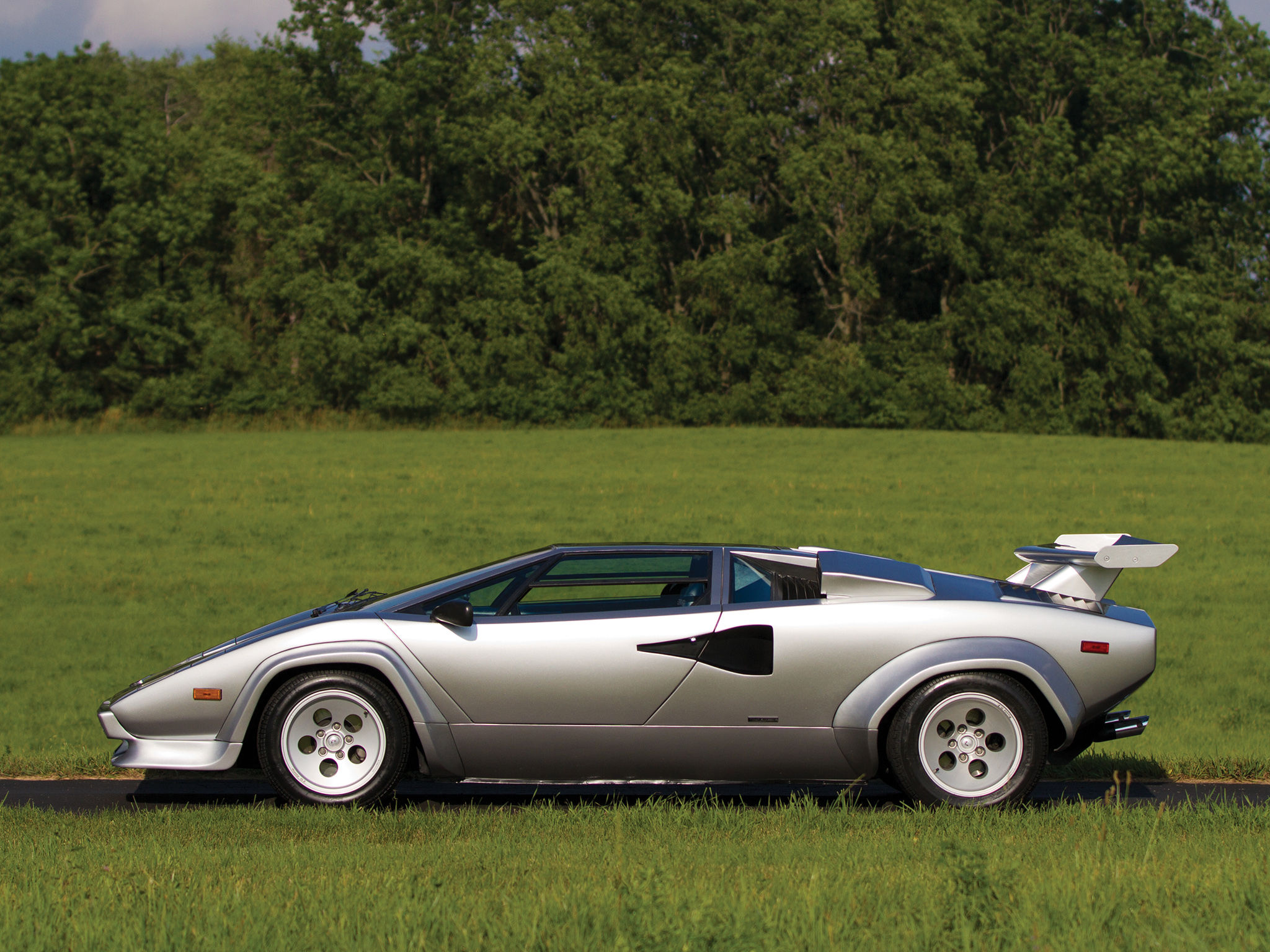 Wallpaper #544A3 1975 Lamborghini Countach Lp400 Periscopio