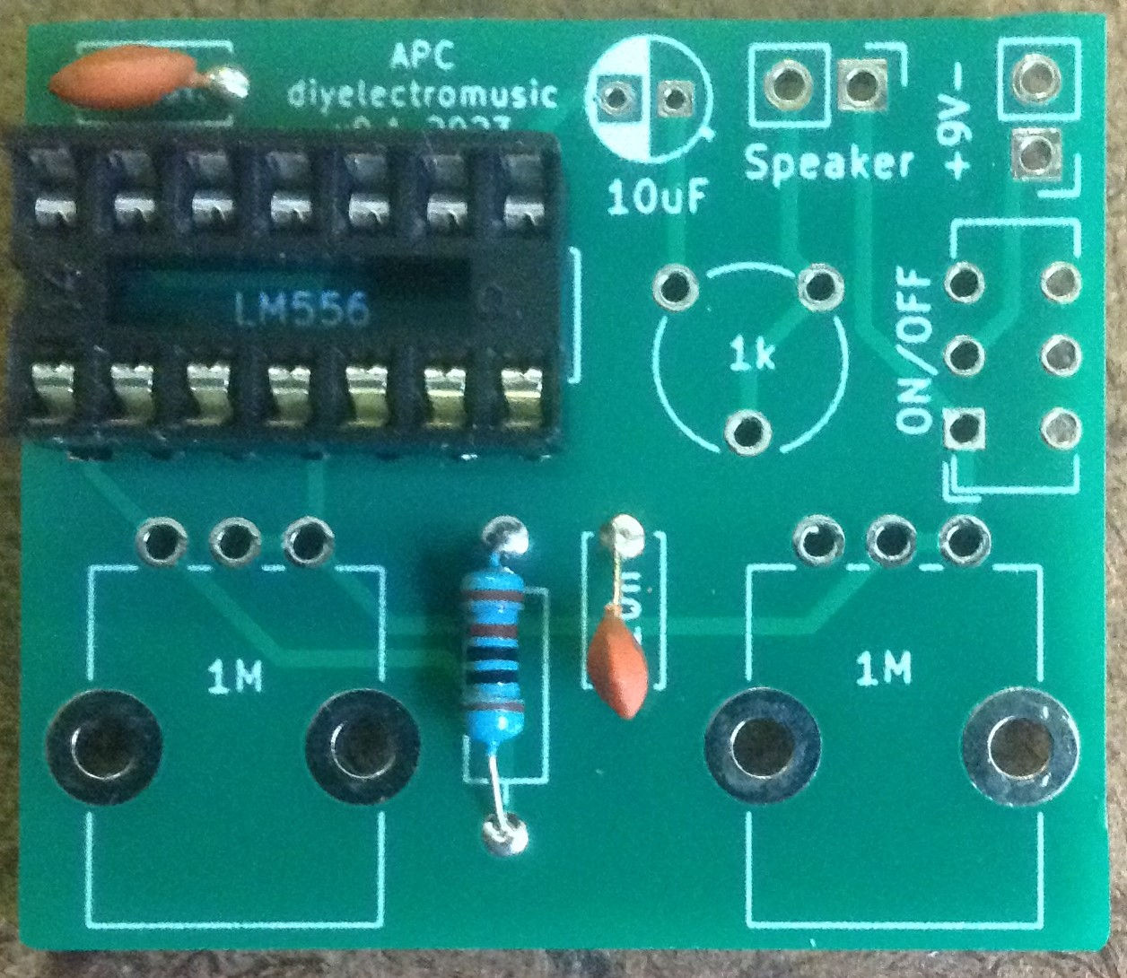 Wallpaper #oWc9-5IBSpphPi3-WZNa42 Atari Punk Console Pcb Build Guide Simple Diy Electronic Music Projects
