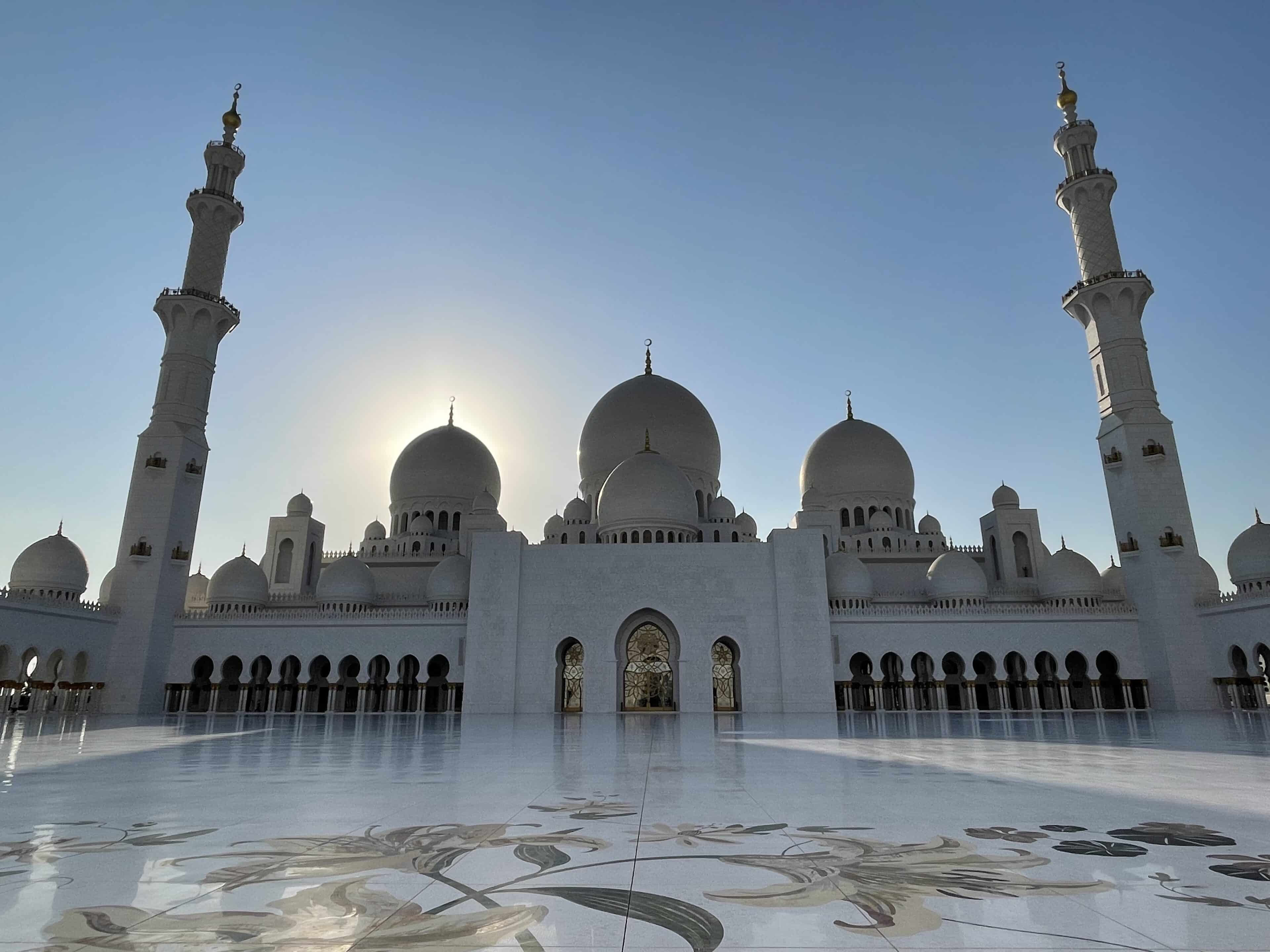 Wallpaper #8miYGpMBSpphPi3-dBwa271 Abu Dhabi Grand Mosque a Wonder of the World