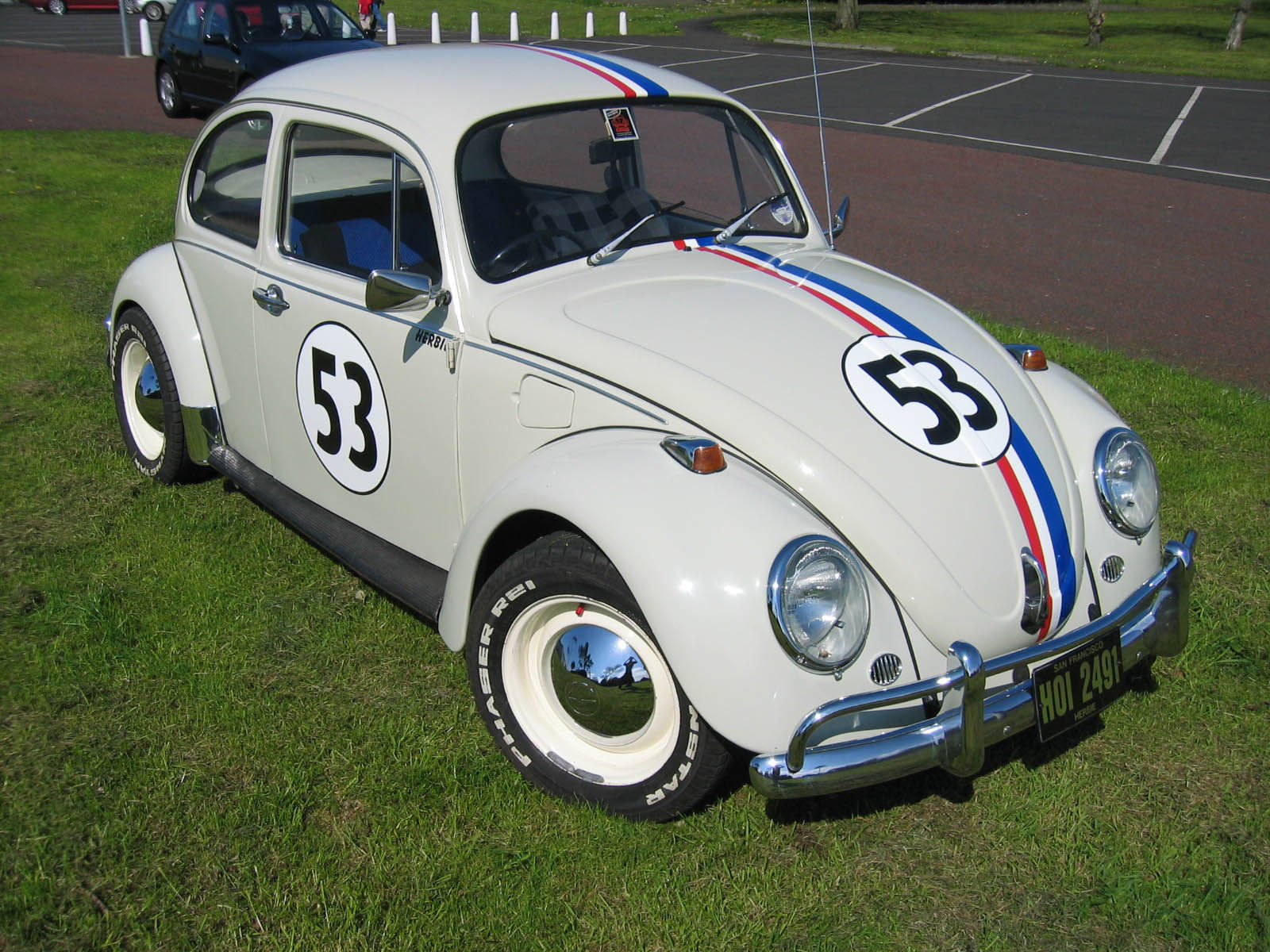 Wallpaper #UAPmY5MBpyOg8YnE19aM358 Beetle Bug Car Two Initial Beetle or Bug Car Wallpaper Gallery