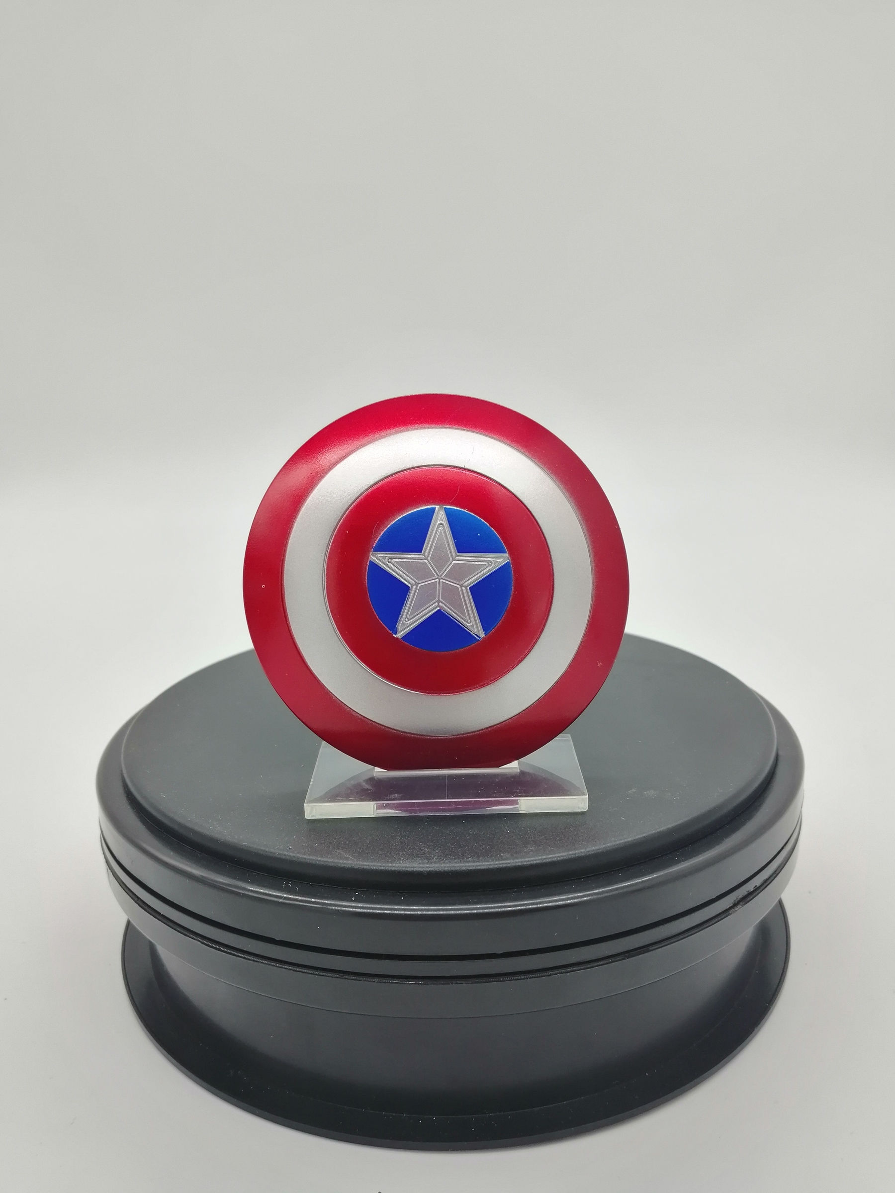 Wallpaper #xxkwFo8BtGB6xQ78F2xz20 Captain America Shield Mini Marvel