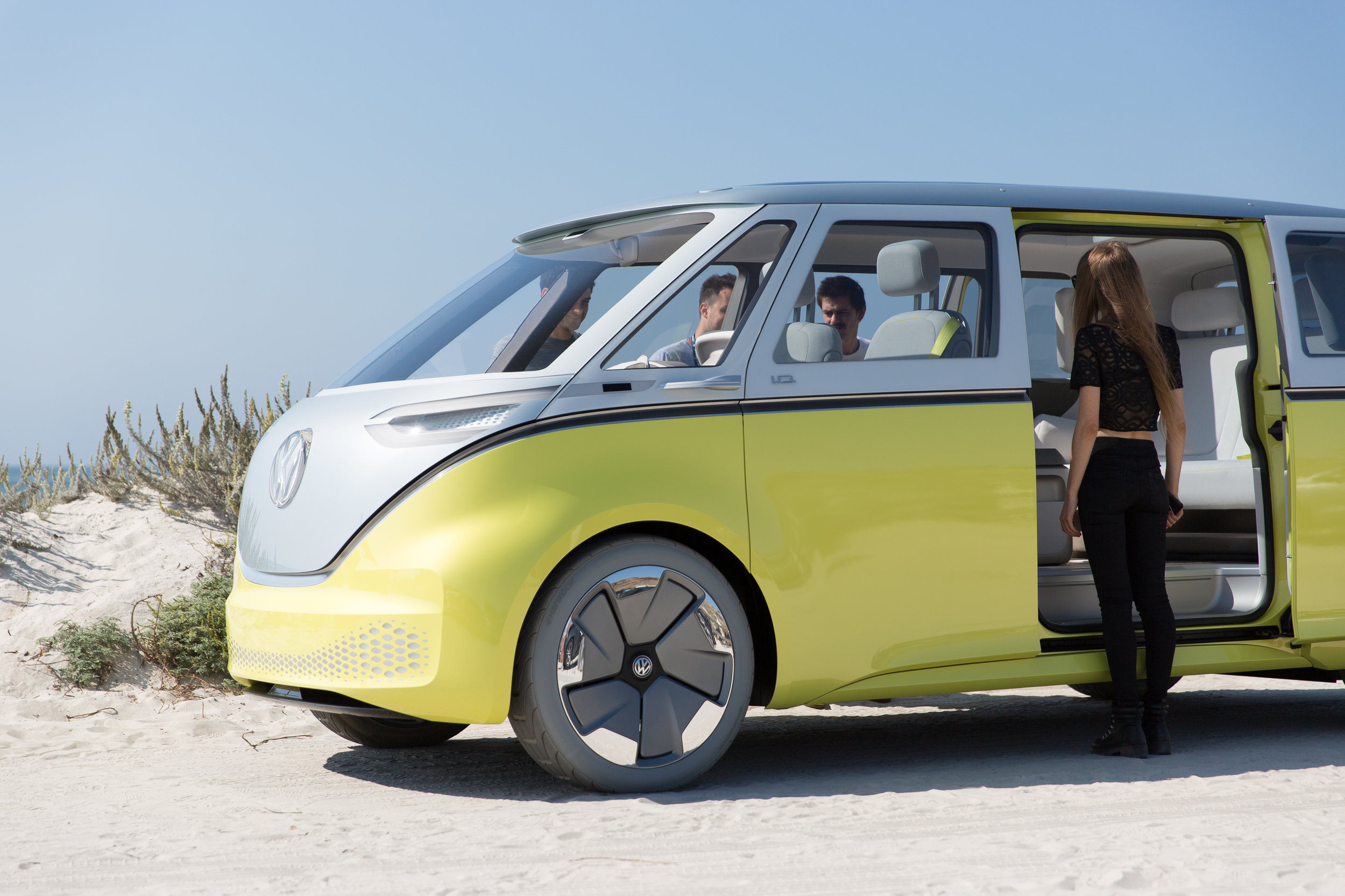 Wallpaper #PWdTBJMBSpphPi3-NLeu247 The New Vw Electric Bus Stay Driven