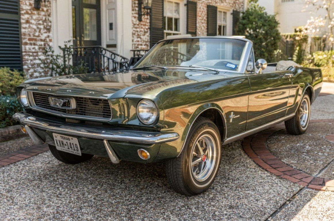 Wallpaper #60YXVZcBqAgmjOk2gV2U66 For Sale 1966 Ford Mustang Convertible Ivy Green Metallic 200ci