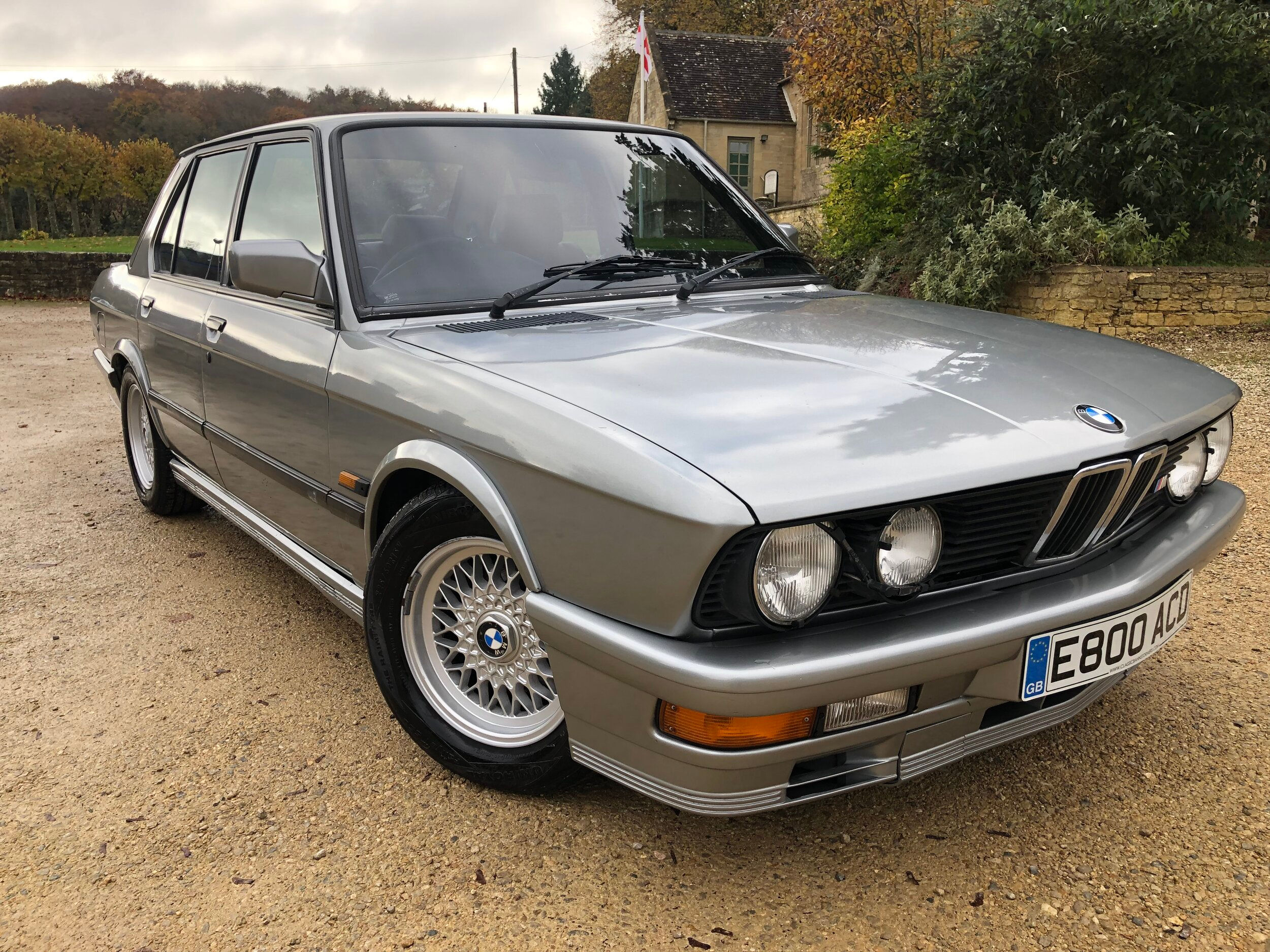 Wallpaper #HHOWiY4BFI5NbQksXCKl16 E28 M535i Automatic Sold Classic Bahnstormers
