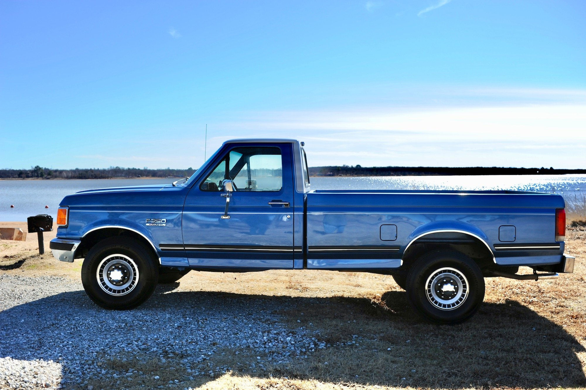 Wallpaper #iVhvNJMBzN9vxX346DxF214 Restored Classic Ford Pickup Truck